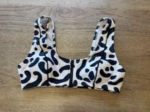Victoria's Secret Leopard Print MEDIUM Zip Front Light Lined Bandeau Bikini Top - Picture 1 of 2