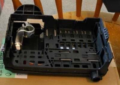 Nuevo de Lote Antiguo Chevrolet Cruze 2012-14 Orlando Cableado Principal Conexión y Bloque de Fusibles Foto 1 de 2