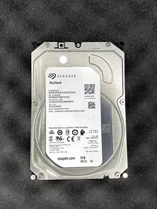 Seagate ST3000VX009 SATA SkyHawk Surveillance 3TB 3.5" 5900RPM HDD Used - Picture 1 of 2