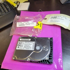 0950-3341 HP QUANTUM A1658-69027 3.5" 9.1GB 10K U2 LVD SCSI HDD A1658-60027 NEW - Afbeelding 1 van 7