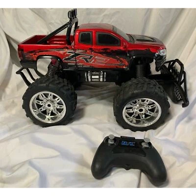 New Bright R/C Colorado ZR2 1:10 9.6V Chevrolet 2.4 GHZ 4x4 **NO CHARGER-WORKS** - Image 1 of 4