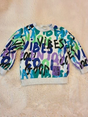 Chicos H&M Talla 5t/6 Cool Vibes Graffiti Sudadera Multicolor Cuello Redondo  Foto 1 de 4