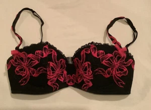 Victorias Secret Chantal Thomass 34B Bra Embroidered Mesh Ruffle Trim Pink Black - Picture 1 of 7