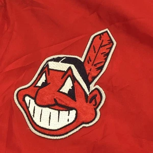 VTG Cleveland Indians Embroidered Chief Wahoo XL Pullover Windbreaker MLB Classi - Picture 1 of 12
