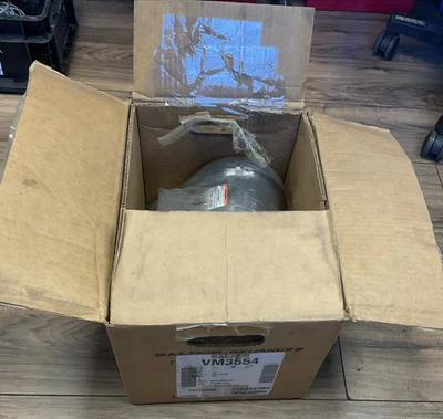 BALDOR RELIANCE VM3554 MOTOR 1735RPM 208-230/460V 1.5HP 3PH 60HZ - Image 1 of 4