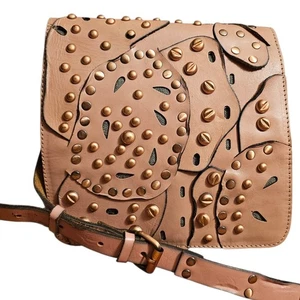 Patricia Nash Rosa Copper Studded Saddle Flap Crossbody Bag Blush Leather Boho - Bild 1 von 20