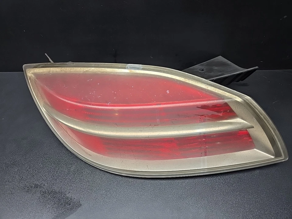 Luz trasera Saturn Sky luz trasera lámpara conductor izquierdo 07-09 OEM Foto 1 de 4