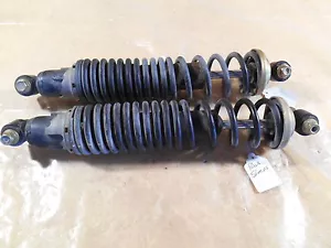 T1093 2004 JOHN DEERE 650 BUCK 4X4 REAR SHOCKS SHOCK ABSORBERS 706000328 - Foto 1 di 6