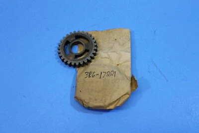 NOS YAMAHA IT175 1980-81 SEGUNDA RUEDA MARCHA 27 DIENTES PIEZA # 3R6-17221-00-00 Foto 1 de 4
