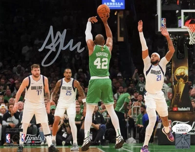 Foto 8x10 firmada por Al Horford Boston Celtics de las Finales de la NBA tomada; certificado de autenticidad JSA Foto 1 de 2