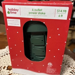 NOS Outdoor Power Stake 6-Outlet Double Sided Safety Flip Covers Timer - Picture 1 of 2