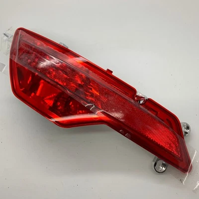 GENUINE BMW X6 Rear Fog Light Reflector Assembly Right Hand 63147187220 - Image 1 of 4