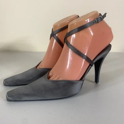 Tacones Giorgio Armani para mujer gris satinado talla 36 1/2 hechos en Italia Foto 1 de 4