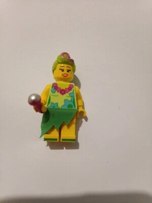 Hula Lula Hawaiian Girl The LEGO Movie 2 Collectible Minifigure Series #71023 - Image 1 of 2