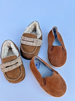 Zapatos de cuna Zara UGG para bebé niño talla 2 0-6M Australia Foto 1 de 4