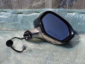 Espejo retrovisor derecho Lincoln Corsair 2020-2024 con cámara con lámpara de señal OEM Iced Mocha - Imagen 1 de 15