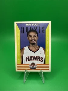 2012-13 Panini Past & Present - Rookie Mike Scott #227 (RC). F15 - Picture 1 of 2