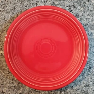 Fiesta Classic Rim Scarlet Salad Plate 7 1/4" - Picture 1 of 4