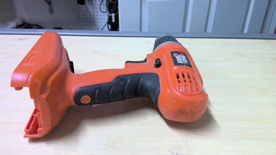 BLACK & DECKER GCO1800 18-volt 3/8-in Cordless Drill (TDW027139) - Image 1 of 1