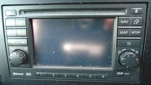 13 NISSAN QASHQAI J10 MEDIA/NAVI/BILDSCHIRM/CD/HEAD UNIT-OHNE CODE 06-13 AUSSCHLACHTEN AUTO - Bild 1 von 4