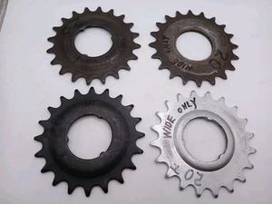4 Stück Vintage 20 Zähne Rücktrittbremsen breit schwarz und silberfarben - Bild 1 von 9