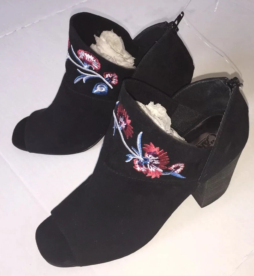“Talana” by Carlos Santana  Black Embroidered Peep-Toe Booties  10M NWOB - Image 1 of 4