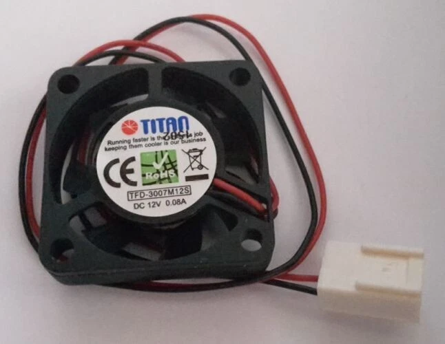 Titan, Lüfter, 12V, 30x30x7,5mm, Gleitlager, unbenutzt - Bild 1 von 1