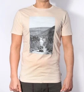Camiseta Nixon Hombres Aventura Off White Manga Corta XX-Grande (XXL) Nueva - Imagen 1 de 3