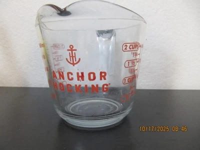 Vintage Anchor Hocking 2 Cup Measuring Cup Open Handle Red Letter 16 oz - Image 1 of 2