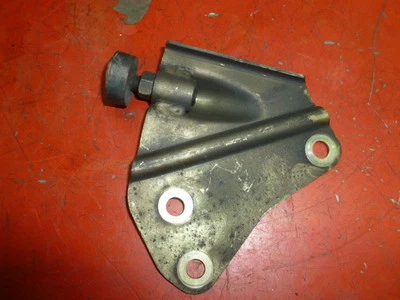 POLARIS DRAGON SWITCHBACK RMK SHIFT 800 MOTOR ENGINE TORQUE BRACKET (600 FST)? - Image 1 of 4