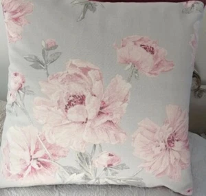CUSHION COVER LAURA ASHLEY BEATRICE CYCLAMEN FABRIC 16" velvet back - Picture 1 of 2