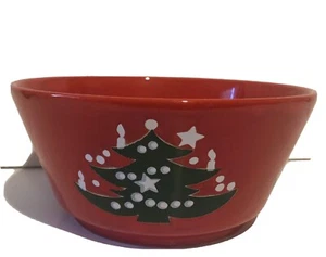 Waechtersbach Germany Stoneware Red Christmas Tree Round Vegetable Serving Bowl - Picture 1 of 4