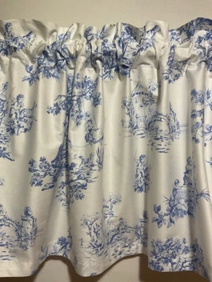 Handmade Blue and White Toile Valance, 52 X 15 INCHES - Image 1 of 3
