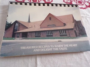 First Babtist Church Cookbook 1981 Connersville , IN - Picture 1 of 2