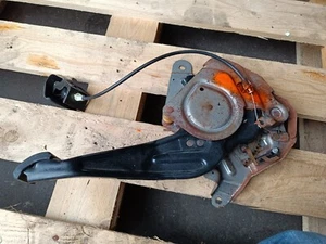 Freno de estacionamiento freno de pie freno de mano 2004 Hummer H2 6.0 - Imagen 1 de 2