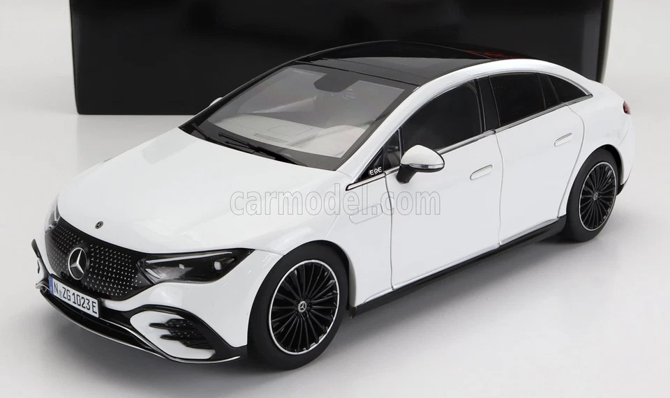 1/18 NZG - MERCEDES BENZ - EQE (V295) 2022 PM10230021-1023/41 - Immagine 1 di 1