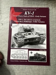 Tankograd KV-1 Soviet Heavy Tanks of WWII Early Variants - Picture 1 of 7