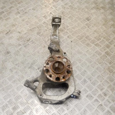 Mercedes-Benz C W205 AMG C63 S Wheel Hub Axle Front Right 4.0 Gasoline 375Kw - Imagem 1 de 4