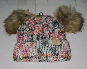 NEW WITH TAGS C.C.  KIDS CORLORFUL WINTER BEANIE - Picture 1 of 6