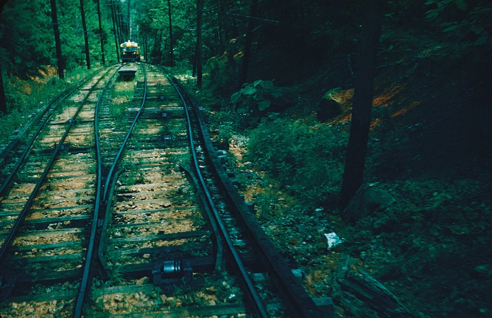 RARO 1955 ORIGINAL KODACHROME SLIDE MTN inclinado trolley acción rock city tenn Foto 1 de 1