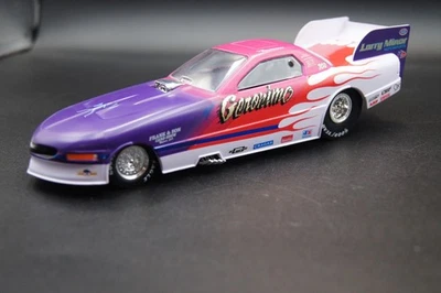 Pontiac Firebird NHRA Racing Champions 1:24 Tony Pedregon Larry Minor "Geronimo" Foto 1 de 4