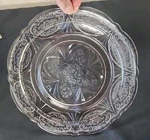 Rosa Depression Glas ROYAL LACE 1934-1941 HASELNUSS ATLAS Speiseteller 8 Stück - Bild 1 von 8