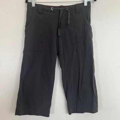 Lucy Tech Utility Ropa Activa Capris Bolsillos Elásticos Gris Cordón Cremallera A Presión XS Foto 1 de 4
