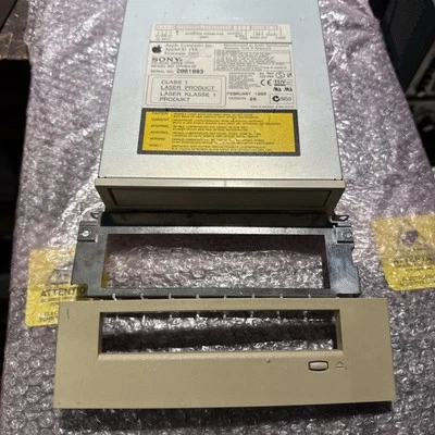 Sony CDU611-25 CD-ROM Drive Apple Computer AppleCD 24x + Faceplate + Bracket - Image 1 of 4