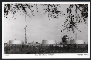 Postcard Fawley nr Southampton Hampshire the Esso Oil Refinery petrol RP - Foto 1 di 2