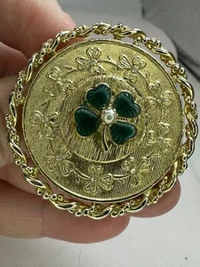 St. Patricks Shamrock Pearl PEGASUS CORO Vintage Gold Brooch Pendant M-4956 - Picture 1 of 7
