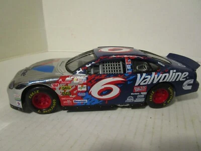 Литая модель NASCAR Racing Champions No6 Mark Martin Chrome Valvoline Ford Taurus 1:24 - Изображение 1 из 4