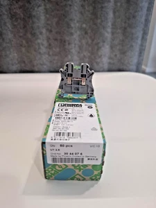 BOX OF 50 Phoenix Contact UT 2,5 Feed-Through Terminal Block 3044076 Gray New - Picture 1 of 7