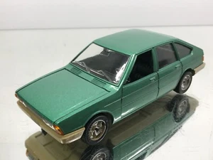 MEBETOYS 8618 SIMCA 1307 -GREEN METALLIC 1:25- HIGH QUALITY - B14 - Picture 1 of 8