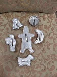 **LOT OF 6** Vintage MIRRO Aluminum Christmas Cookie Cutters/Clay/Crafts - Picture 1 of 8